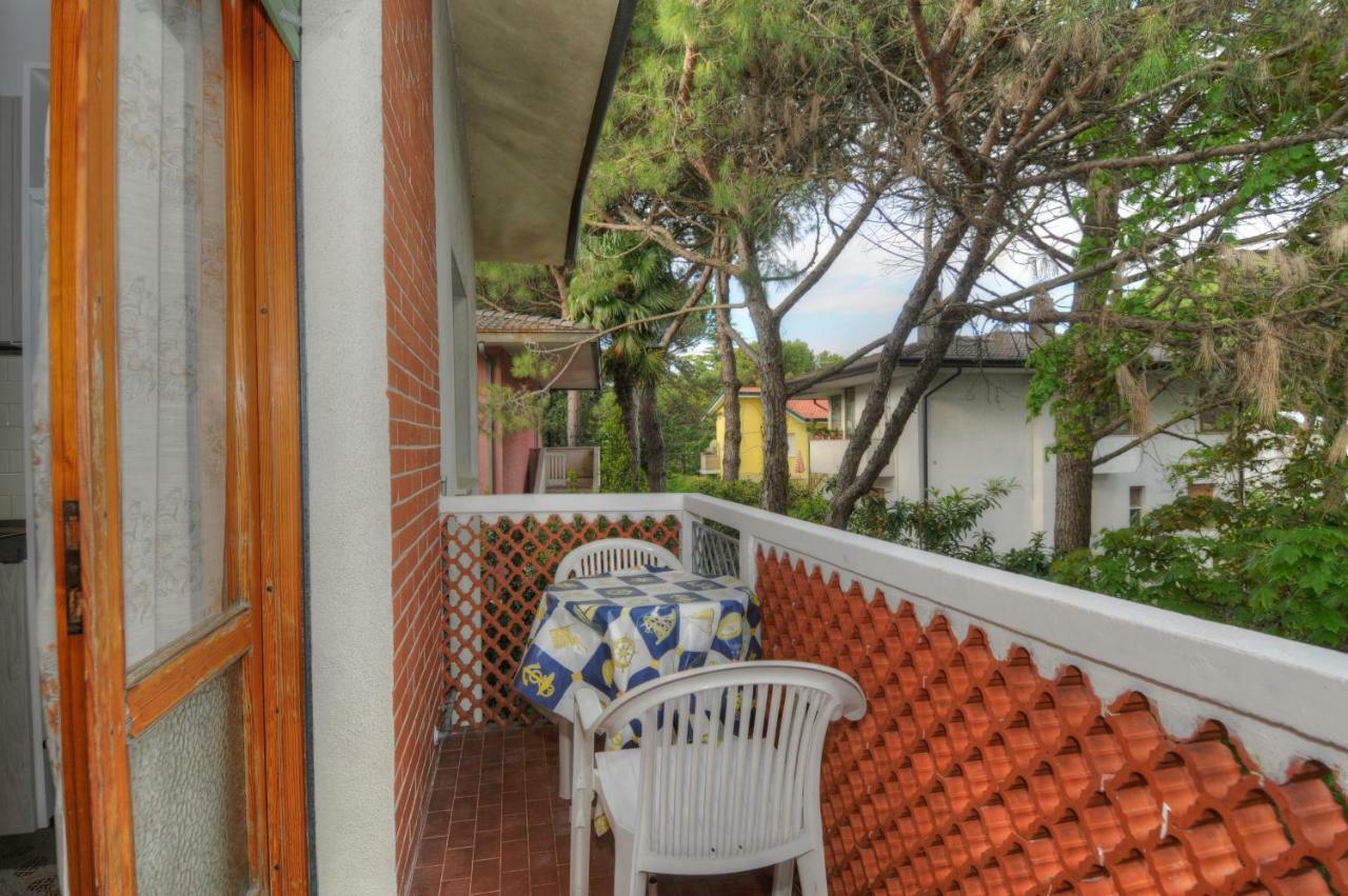 Residence Villa Laura Lignano Sabbiadoro Extérieur photo